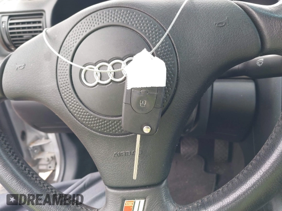 1998 Audi A4 с VIN WAUCB28D6WA189098, выставлен на аукционе IAAI как лот 41794487 с пробегом 145 089 миль миль и . История ставок и продаж доступна на DreamBid. Изображение 11.