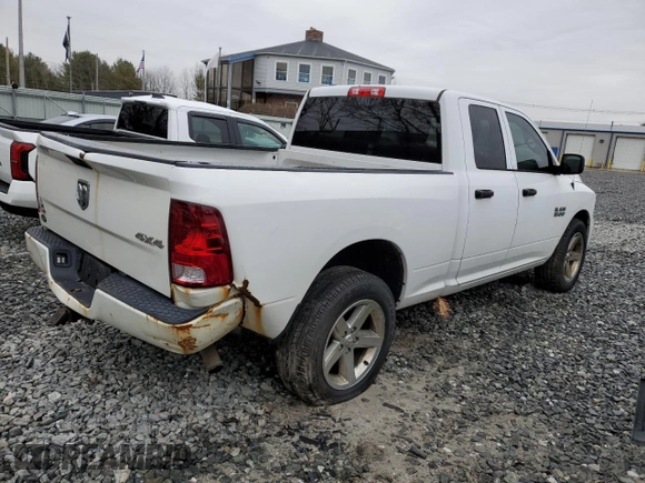 2018 Ram 1500 Express with VIN 1C6RR7FG0JS181513, listed as a Copart auction lot 49878295 with 230,192 mi miles and Clean Title. Bid and sale history available at carsss.com. Image 3.