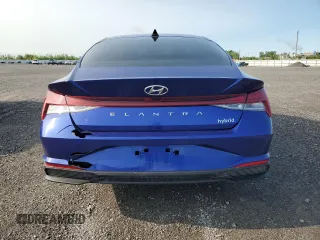 2021 Hyundai Elantra Blue z VIN KMHLM4AJ9MU004915, wystawiony jako Copart lot #58063455 z przebiegiem 158 971 mil mil oraz Czysty tytuł • Clean title. Historia ofert i sprzedaży dostępna na DreamBid. Obrazek 6.