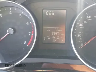 2016 Volkswagen Jetta Sport z VIN 3VWD17AJ5GM231530, wystawiony jako IAAI lot #41968152 z przebiegiem 85 474 mil mil oraz . Historia ofert i sprzedaży dostępna na DreamBid. Obrazek 7.