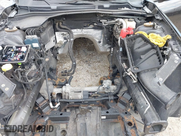 2014 Chevrolet SS with VIN 6G3F15RW3EL929877, listed as a IAAI auction lot 42095290 with Not provided miles and . Bid and sale history available at DreamBid. Image 10.