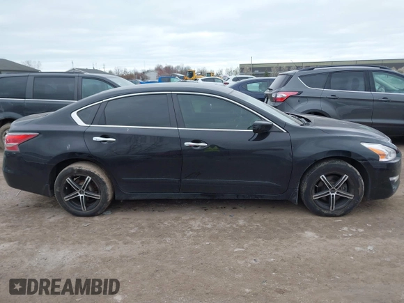 2014 Nissan Altima SV with VIN 1N4AL3AP8EN385266, listed as a IAAI auction lot 42050393 with 83,664 mi miles and . Bid and sale history available at carsss.com. Image 13.