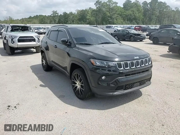 2024 Jeep Compass Latitude с VIN 3C4NJDBN0RT582281, выставлен на аукционе Copart как лот 51135905 с пробегом 29 629 миль миль и Списание • Salvage title. История ставок и продаж доступна на DreamBid. Изображение 12.