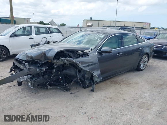2019 Jaguar XJ Portfolio with VIN SAJWA2G75K8W19401, listed as a IAAI auction lot 42214533 with 64,909 mi miles and . Bid and sale history available at DreamBid. Image 18.