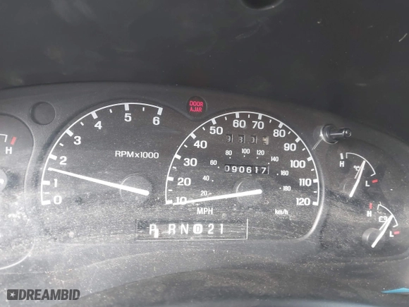 1998 Ford Ranger XLT with VIN 1FTYR11X7WPB02860, listed as a IAAI auction lot 41714168 with 90,617 mi miles. Bid and sale history available at carsss.com. Image 7.