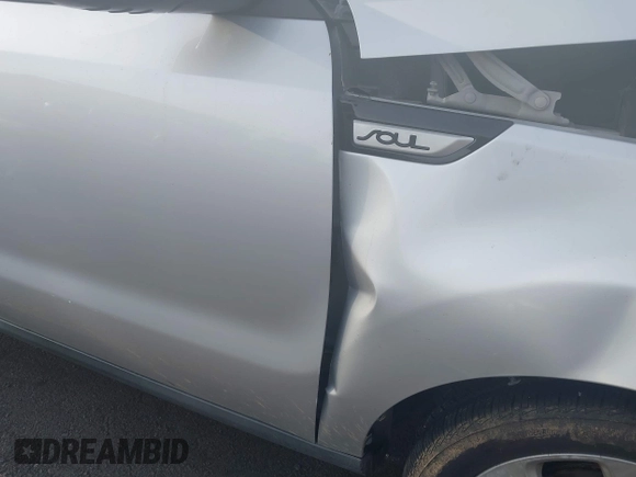 2014 Kia Soul + with VIN KNDJP3A53E7710777, listed as a IAAI auction lot 41922446 with 151,153 mi miles and . Bid and sale history available at DreamBid. Image 13.