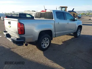 2017 Chevrolet Colorado 2WD LT z VIN 1GCGSCEN1H1272934, wystawiony jako IAAI lot #42046614 z przebiegiem 96 692 mil mil oraz . Historia ofert i sprzedaży dostępna na DreamBid. Obrazek 4.