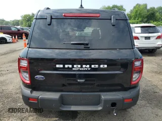 2025 Ford Bronco Sport Big Bend z VIN 3FMCR9BN2SRE22494, wystawiony jako Copart lot #59812195 z przebiegiem 7 048 mil mil oraz Czysty tytuł • Clean title. Historia ofert i sprzedaży dostępna na DreamBid. Obrazek 6.