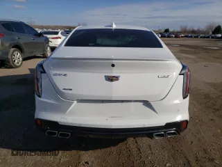 2021 Cadillac CT4 V-Series z VIN 1G6DH5RL4M0133177, wystawiony jako Copart lot #81826884 z przebiegiem 66 328 mil mil oraz Szkoda całkowita • Salvage title. Historia ofert i sprzedaży dostępna na DreamBid. Obrazek 6.