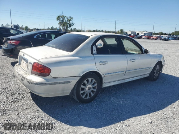 2003 Hyundai Sonata GLS with VIN KMHWF35H03A880636, listed as a Copart auction lot 49477875 with 273,760 mi miles and Salvage Title. Bid and sale history available at carsss.com. Image 3.