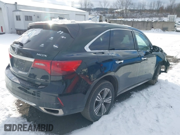 2017 Acura MDX with VIN 5FRYD4H32HB024499, listed as a IAAI auction lot 41531769 with 131,294 mi miles. Bid and sale history available at carsss.com. Image 4.