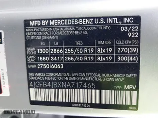 2022 Mercedes-Benz GLE with VIN 4JGFB4JBXNA717465, listed as a IAAI auction lot 41215139 with 10,333 mi miles. Bid and sale history available at carsss.com. Image 9.