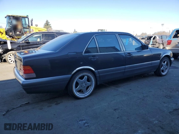 1995 Mercedes-Benz S with VIN WDBGA43E8SA250480, listed as a Copart auction lot 42456795 with Not Provided miles and Clean Title. Bid and sale history available at DreamBid. Image 3.