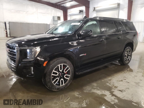 2021 GMC Yukon XL AT4 with VIN 1GKS2HKD7MR309178, listed as a Copart auction lot 69046394 with 30,399 mi miles and Salvage Title. Bid and sale history available at carsss.com. Image 1.
