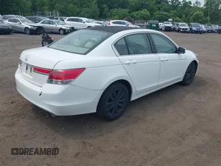 2011 Honda Accord EX с VIN 1HGCP2F74BA094455, выставлен на аукционе IAAI как лот 42504711 с пробегом 130 250 миль миль и . История ставок и продаж доступна на DreamBid. Изображение 4.