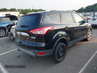 2015 Ford Escape Titanium с VIN 1FMCU0JX9FUB03122, выставлен на аукционе IAAI как лот 42401753 с пробегом 168 526 миль миль и . История ставок и продаж доступна на DreamBid. Изображение 4.
