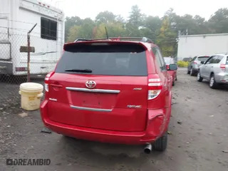 2011 Toyota RAV4 Sport with VIN JTMRF4DV2B5049788, listed as a IAAI auction lot 40578883 with 203,848 mi miles. Bid and sale history available at carsss.com. Image 17.