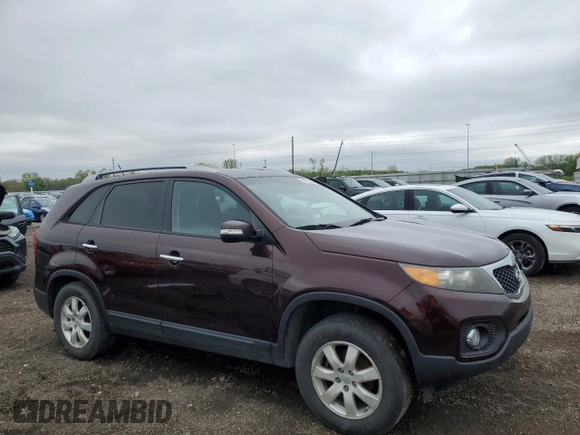 2011 Kia Sorento LX with VIN 5XYKT4A16BG166437, listed as a Copart auction lot 54085565 with 267,364 mi miles and Clean Title. Bid and sale history available at carsss.com. Image 4.