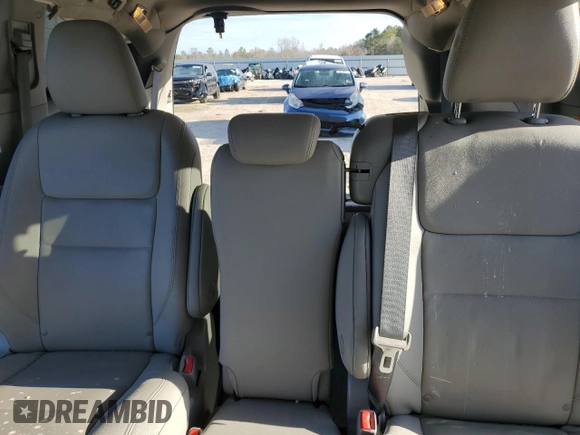 2020 Toyota Sienna XLE Auto Access Seat with VIN 5TDYZ3DC4LS073596, listed as a Copart auction lot 48262685 with 59,145 mi miles and Salvage Title. Bid and sale history available at carsss.com. Image 10.
