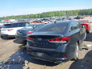 2019 Hyundai Sonata SE with VIN 5NPE24AF1KH752869, listed as a IAAI auction lot 41998391 with 107,913 mi miles and . Bid and sale history available at DreamBid. Image 4.