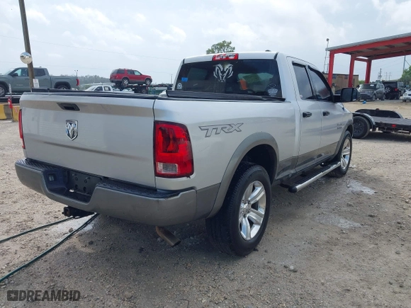2010 Dodge Ram 1500 SLT with VIN 1D7RB1GT6AS112613, listed as a IAAI auction lot 41641379 with 339,601 mi miles. Bid and sale history available at carsss.com. Image 4.