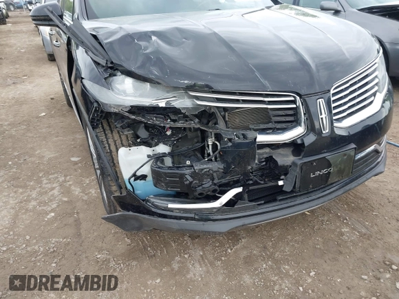 2017 Lincoln MKX Reserve with VIN 2LMPJ8LR8HBL51883, listed as a IAAI auction lot 42243012 with 84,544 mi miles and . Bid and sale history available at DreamBid. Image 6.