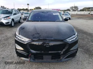 2022 Ford Mustang Mach-E California Route 1 z VIN 3FMTK2R72NMA38445, wystawiony jako Copart lot #84084384 z przebiegiem Nie podano mil oraz Szkoda całkowita • Salvage title. Historia ofert i sprzedaży dostępna na DreamBid. Obrazek 5.