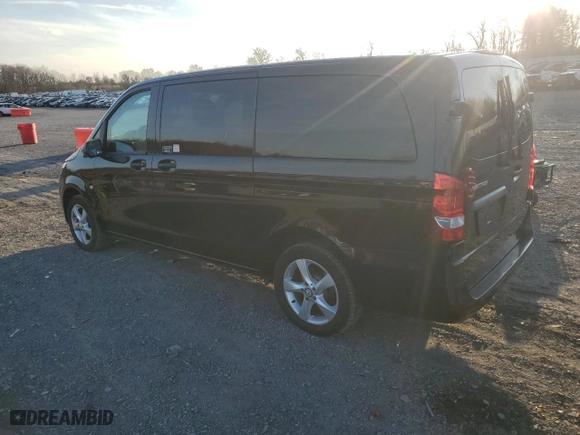 2018 Mercedes-Benz Metris Passenger Van with VIN WD4PG2EEXJ3404973, listed as a Copart auction lot 81458874 with 117,446 mi miles and Clean Title. Bid and sale history available at carsss.com. Image 2.
