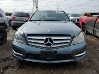 2012 Mercedes-Benz C 300 Sport with VIN WDDGF8BB3CA612868, listed as a Copart auction lot 49357675 with 211,276 mi miles and Non repairable. Bid and sale history available at DreamBid. Image 5.