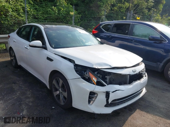 2017 Kia Optima SX z VIN 5XXGW4L26HG125516, wystawiony jako IAAI lot #42483007 z przebiegiem 152 400 mil mil oraz . Historia ofert i sprzedaży dostępna na DreamBid. Obrazek 1.