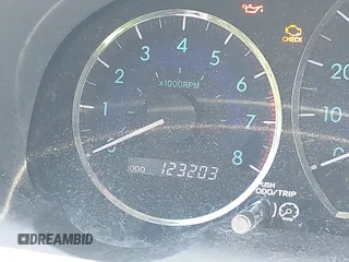 2010 Toyota Sienna XLE with VIN 5TDYK4CC3AS316002, listed as a IAAI auction lot 42138246 with 123,203 mi miles. Bid and sale history available at carsss.com. Image 15.