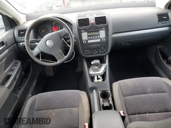 2007 Volkswagen Jetta z VIN 3VWRF31K87M001148, wystawiony jako Copart lot #86141414 z przebiegiem 301 105 mil mil oraz Czysty tytuł • Clean title. Historia ofert i sprzedaży dostępna na DreamBid. Obrazek 8.