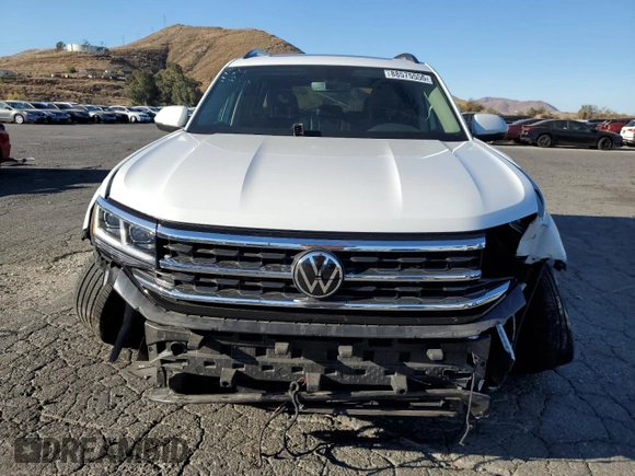 2023 Volkswagen Atlas SE with VIN 1V2JR2CA6PC554791, listed as a Copart auction lot 88575555 with 25,605 mi miles and Salvage title. Bid and sale history available at DreamBid. Image 5.