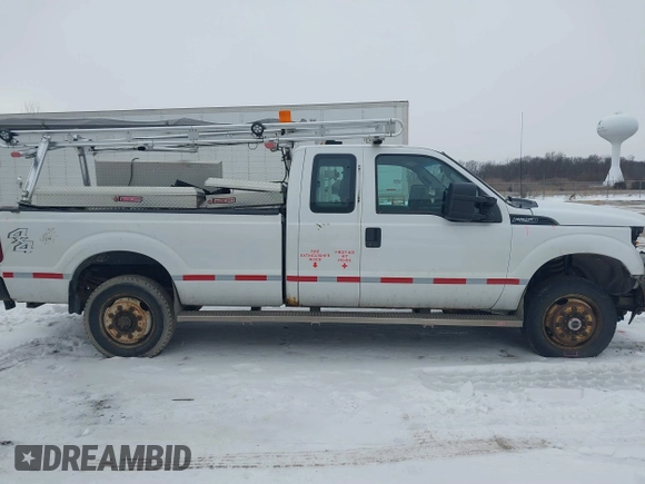 2013 Ford F-250 XL with VIN 1FT7X2B60DEB47659, listed as a IAAI auction lot 41517499 with 322,091 mi miles and . Bid and sale history available at DreamBid. Image 13.
