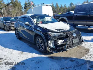 2021 Lexus UX with VIN JTHR9JBH8M2037134, listed as a IAAI auction lot 41352890 with 56,198 mi miles. Bid and sale history available at carsss.com. Image 1.