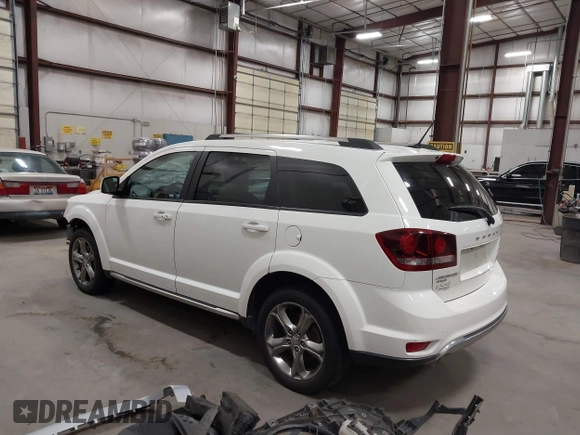 2017 Dodge Journey Crossroad Plus with VIN 3C4PDDGG6HT595397, listed as a IAAI auction lot 42231328 with 125,861 mi miles and . Bid and sale history available at DreamBid. Image 3.