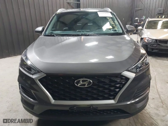 2020 Hyundai Tucson Value with VIN KM8J3CA45LU136535, listed as a IAAI auction lot 41684819 with 39,760 mi miles. Bid and sale history available at carsss.com. Image 12.