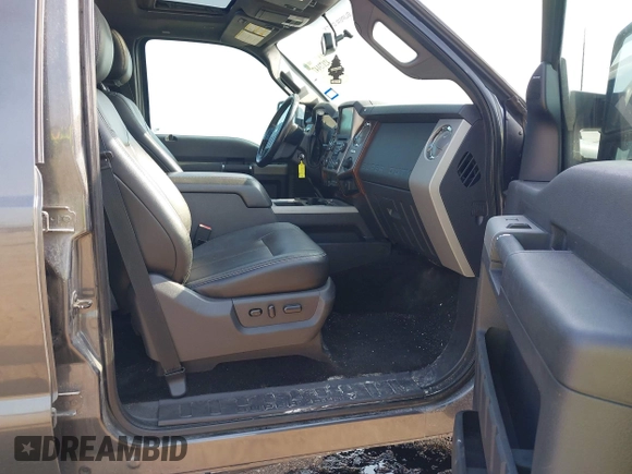 2015 Ford F-250 Lariat with VIN 1FT7W2BT7FEB92903, listed as a IAAI auction lot 42173147 with 132,674 mi miles and . Bid and sale history available at DreamBid. Image 5.