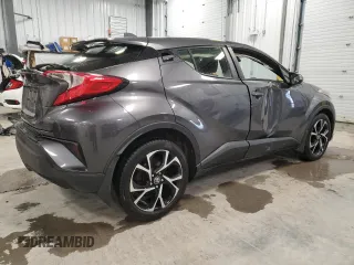 2019 Toyota C-HR XLE with VIN JTNKHMBX0K1035830, listed as a Copart auction lot 52561095 with 98,412 mi miles and Clean Title. Bid and sale history available at carsss.com. Image 3.