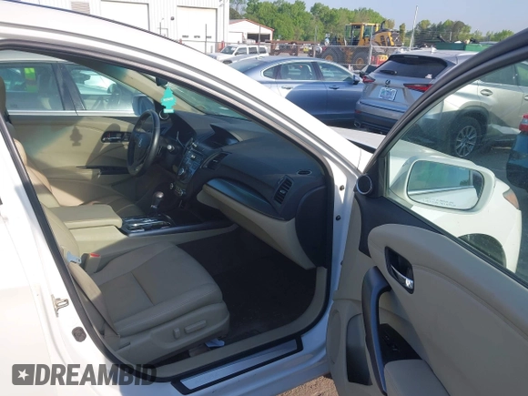 2015 Acura RDX with VIN 5J8TB4H35FL014658, listed as a IAAI auction lot 42034673 with 1 mi miles. Bid and sale history available at carsss.com. Image 5.