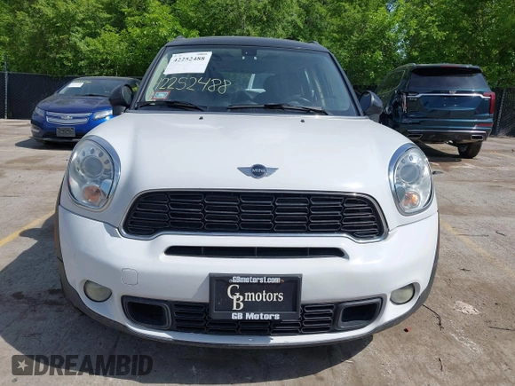 2012 MINI Countryman S с VIN WMWZC5C5XCWM11911, выставлен на аукционе IAAI как лот 42252488 с пробегом 154 010 миль миль и . История ставок и продаж доступна на DreamBid. Изображение 6.