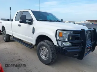2020 Ford F-250 XL with VIN 1FT7X2B64LEC88751, listed as a IAAI auction lot 42621080 with 131,199 mi miles and . Bid and sale history available at DreamBid. Image 1.