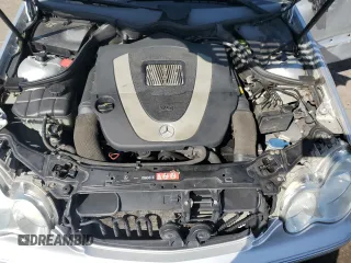 2007 Mercedes-Benz C 280 Luxury z VIN WDBRF92H27F912549, wystawiony jako Copart lot #53465645 z przebiegiem 111 276 mil mil oraz Szkoda całkowita • Salvage title. Historia ofert i sprzedaży dostępna na DreamBid. Obrazek 11.