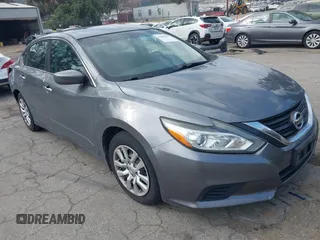 2016 Nissan Altima SR z VIN 1N4AL3AP4GC254415, wystawiony jako IAAI lot #41905027 z przebiegiem 130 635 mil mil oraz . Historia ofert i sprzedaży dostępna na DreamBid. Obrazek 1.