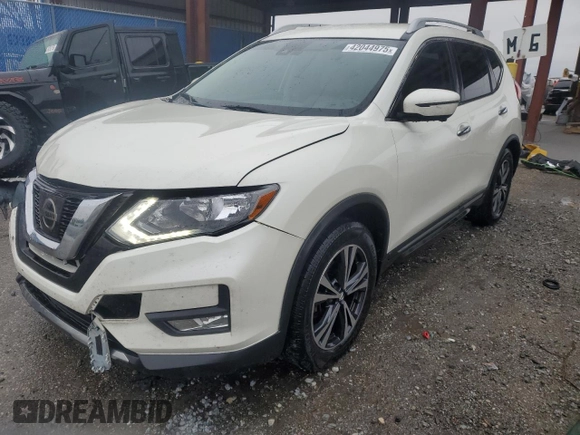 2017 Nissan Rogue SL with VIN JN8AT2MTXHW398715, listed as a Copart auction lot 42044975 with 134,262 mi miles and Salvage Title. Bid and sale history available at DreamBid. Image 1.