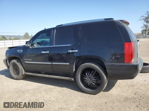 2008 Cadillac Escalade z VIN 1GYFK63808R180204, wystawiony jako Copart lot #55704295 z przebiegiem 156 101 mil mil oraz Szkoda całkowita • Salvage title. Historia ofert i sprzedaży dostępna na DreamBid. Obrazek 2.