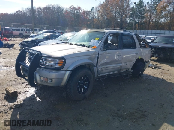 2000 Toyota 4Runner Limited with VIN JT3GN87R4Y0158912, listed as a IAAI auction lot 41130940 with 267,713 mi miles and . Bid and sale history available at DreamBid. Image 2.