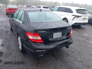 2008 Mercedes-Benz C 300 Sport with VIN WDDGF81X58F058675, listed as a IAAI auction lot 42276750 with 90,539 mi miles and . Bid and sale history available at DreamBid. Image 6.