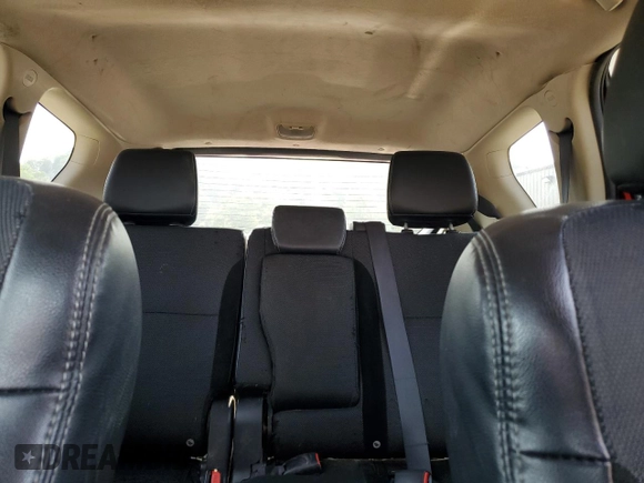 2013 Mitsubishi Outlander SE z VIN JA4JT3AW7DU001736, wystawiony jako Copart lot #59701515 z przebiegiem 121 929 mil mil oraz Szkoda całkowita • Salvage title. Historia ofert i sprzedaży dostępna na DreamBid. Obrazek 10.