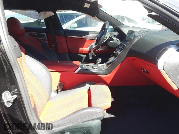 2020 BMW 8 Series M850i with VIN WBAGV8C04LBP48797, listed as a Copart auction lot 62884902 with 23,894 mi miles. Bid and sale history available at carsss.com. Image 5.